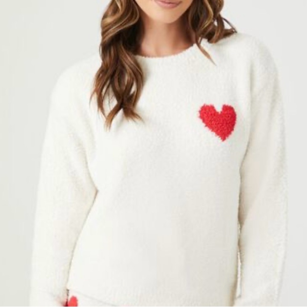 NWOT Forever 21 Heart Cozy Loungewear Pullover